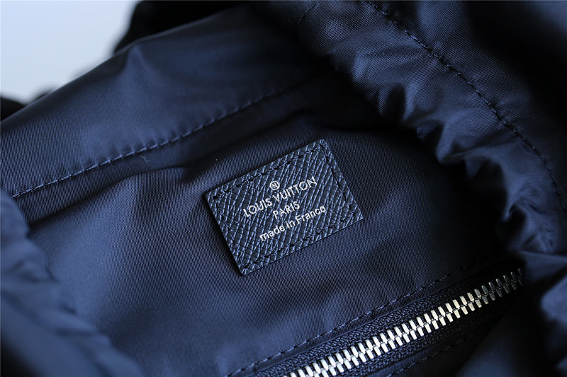Franco Shops - Louis Vuittons - 9744
