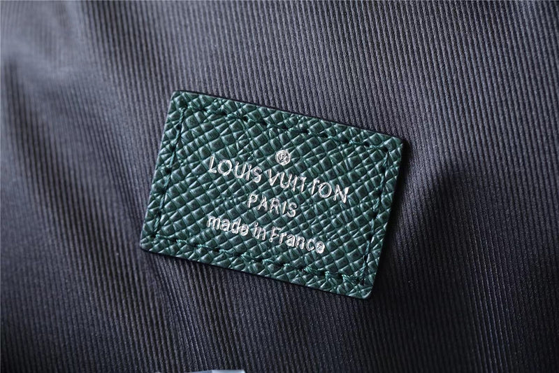 Franco Shops - Louis Vuittons - 9593