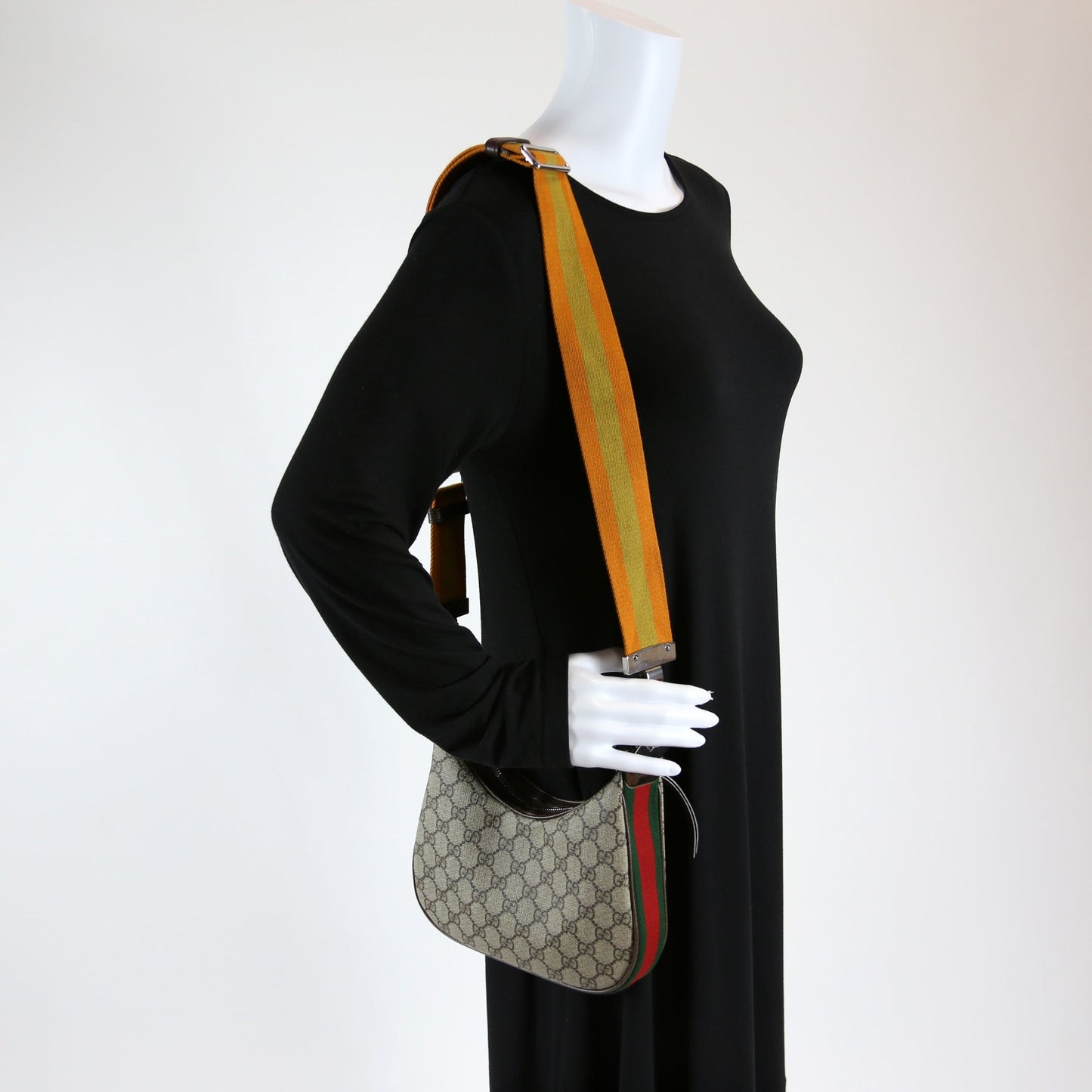 699409 Gucci Supreme Attache Small Shoulder Bag