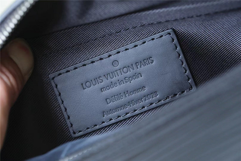 Franco Shops - Louis Vuittons - 9898