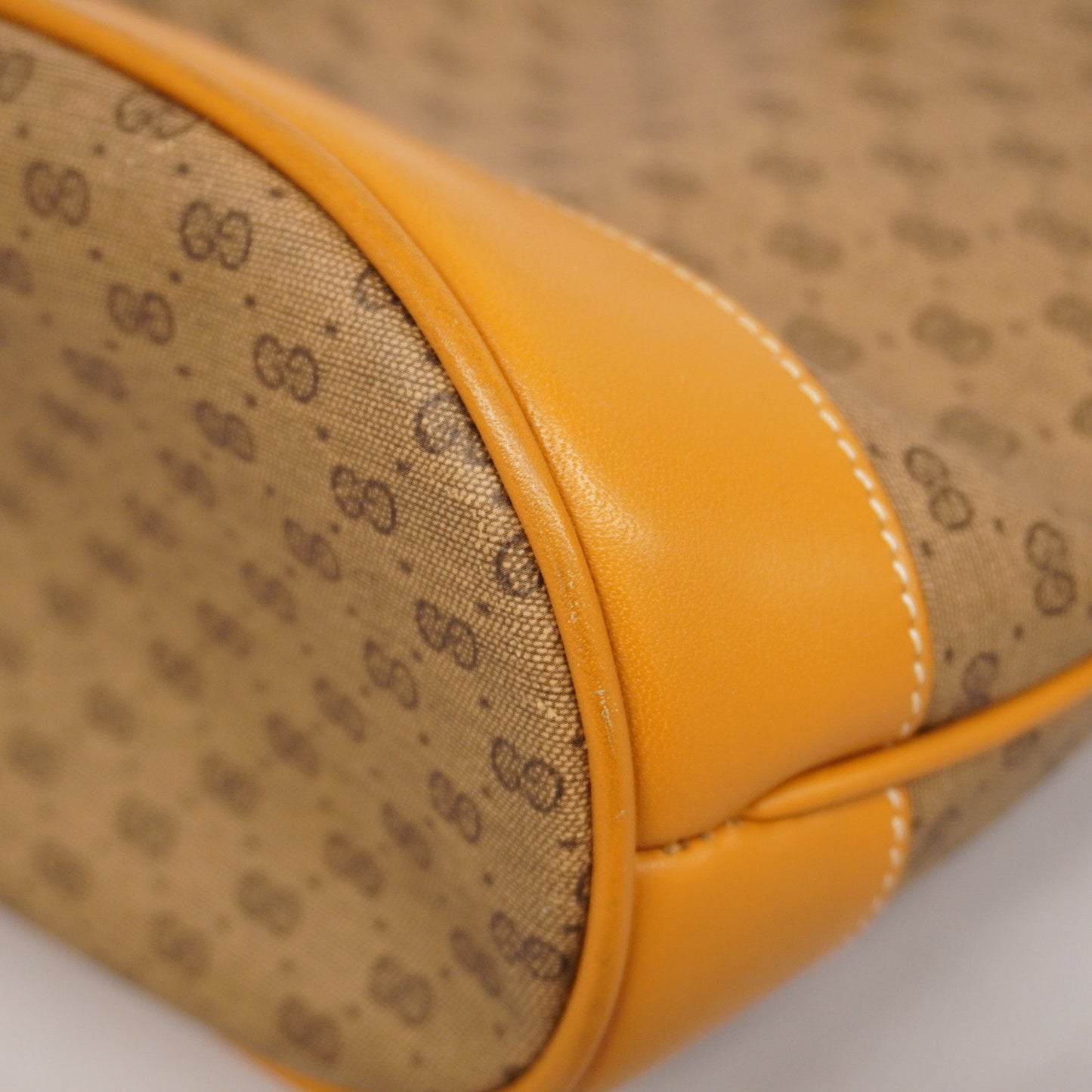 GUCCI Micro GG 001 165 0937 Women's PVC,Leather Shoulder Bag Beige