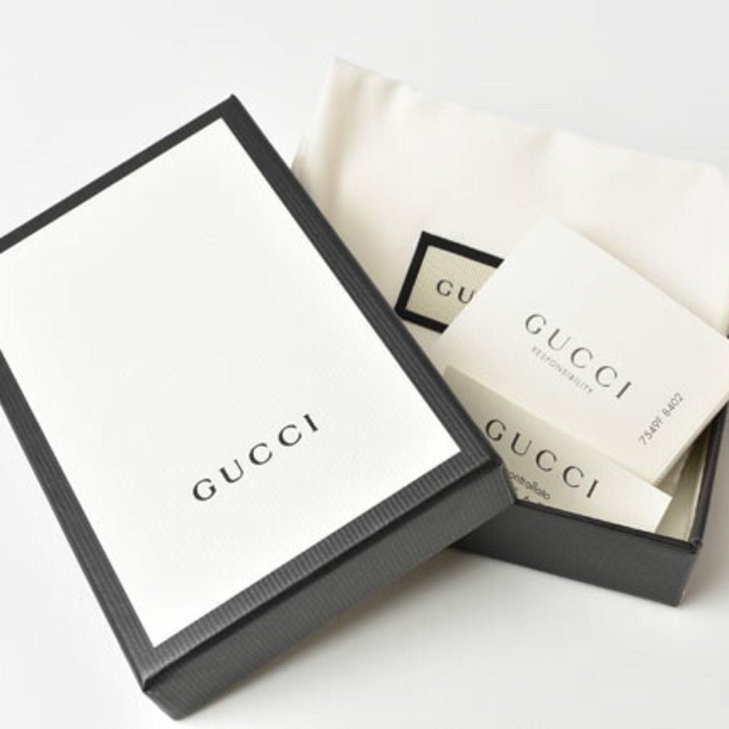 Gucci Card Case Business Holder GUCCI Beige Brown 5523159 96IWG 8745 Ophidia GG Supreme