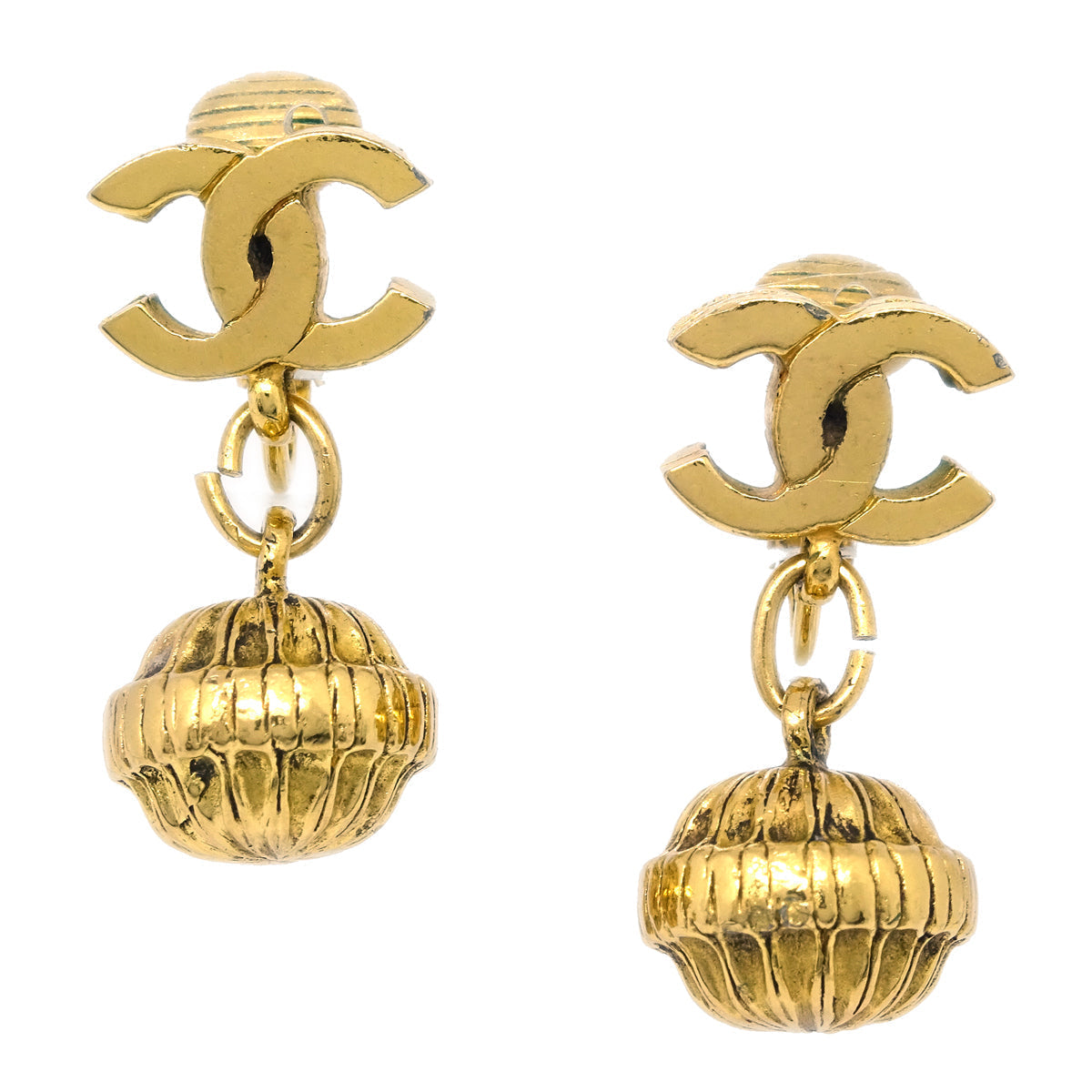 Chanel CC Dangle Earrings Clip-On Gold 283