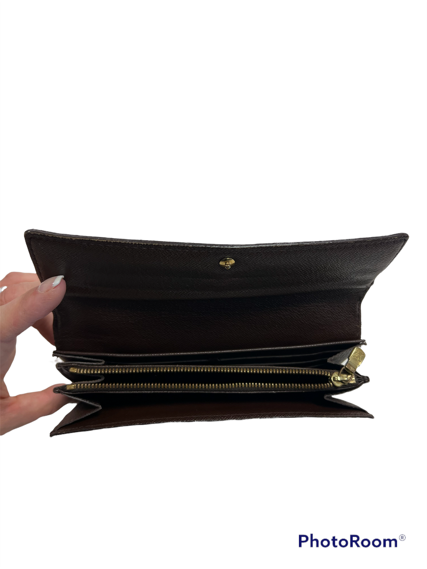 Damier Ebene Sarah Wallet Designer By Louis Vuitton Size: Medium