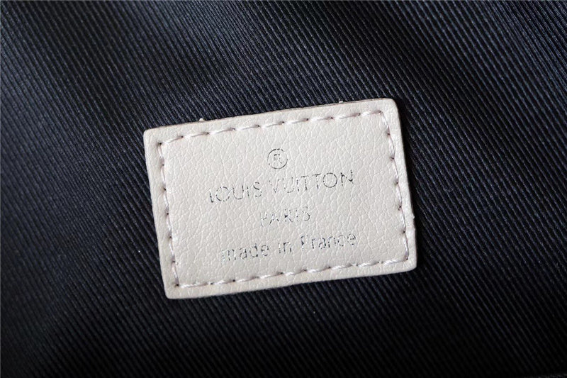 Franco Shops - Louis Vuittons - 9806