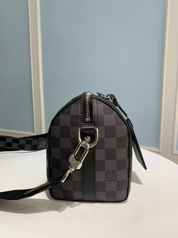 Franco Shops - Louis Vuittons - 15502