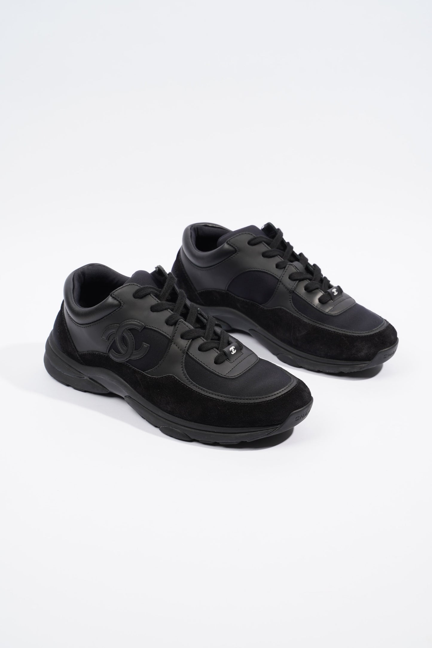 Chanel CC Logo Sneaker Black Leather EU 42 UK 8