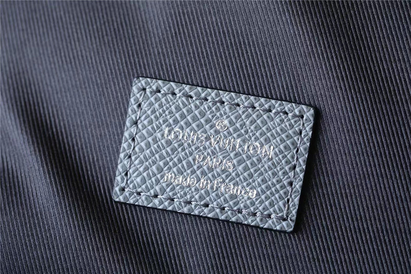 Franco Shops - Louis Vuittons - 9594