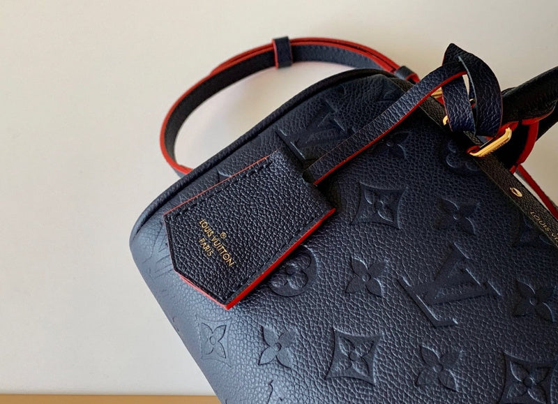 Franco Shops - Louis Vuittons - 15207