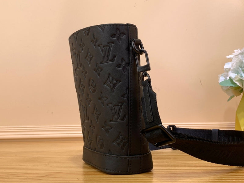 Franco Shops - Louis Vuittons - 15292