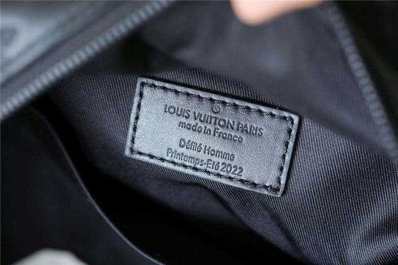 Franco Shops - Louis Vuittons - 9605