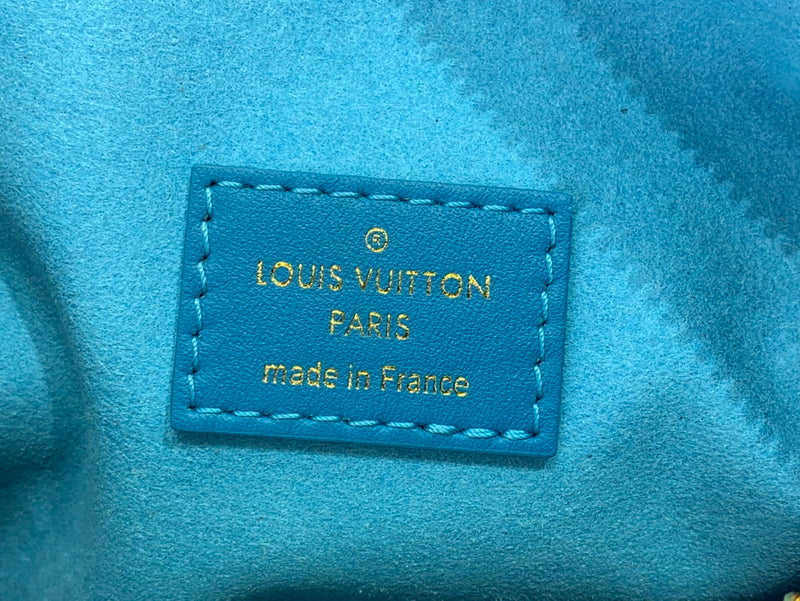 Franco Shops - Louis Vuittons - 15744