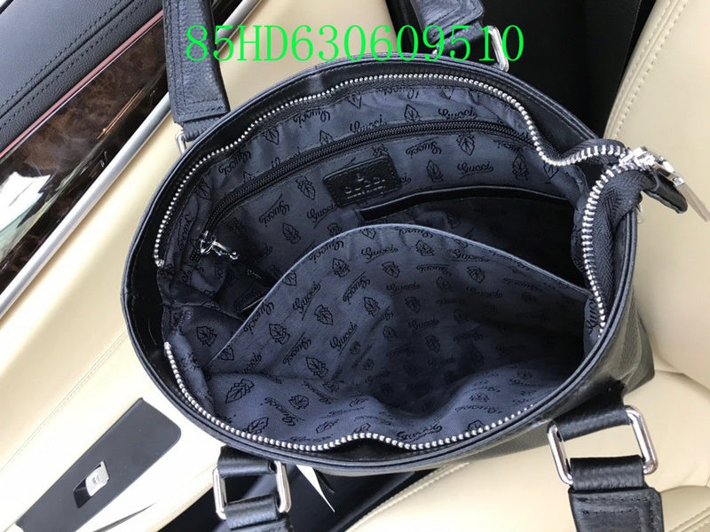 Gucci Bags - The Tote 942