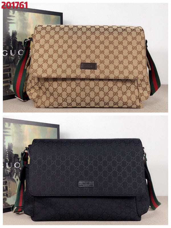 Gucci Bags - The Tote 915