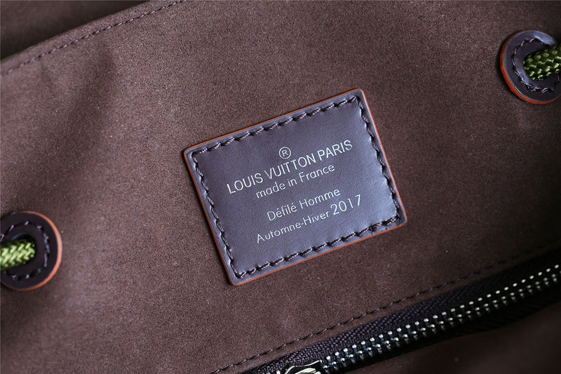 Franco Shops - Louis Vuittons - 9689