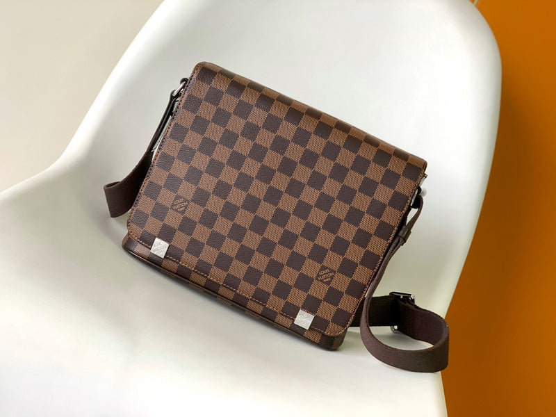 Franco Shops - Louis Vuittons - 15664