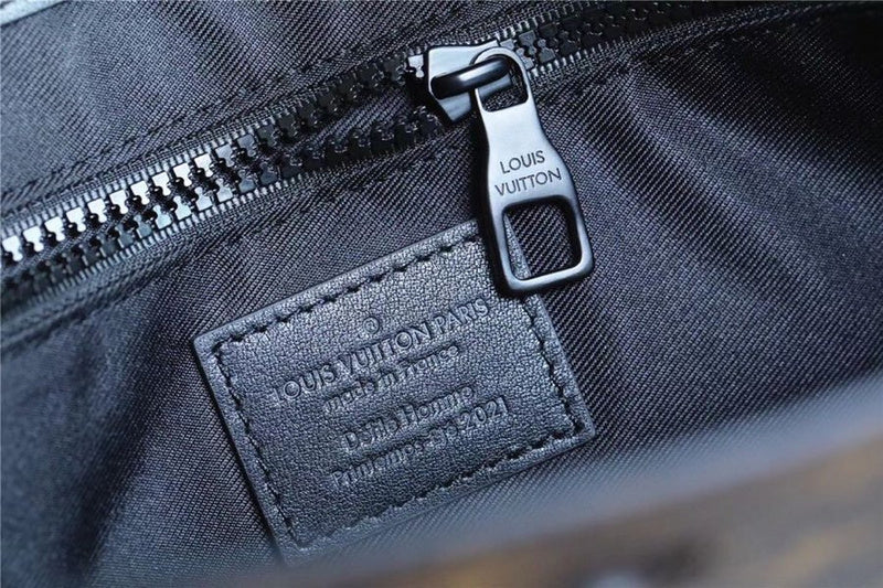 Franco Shops - Louis Vuittons - 9815