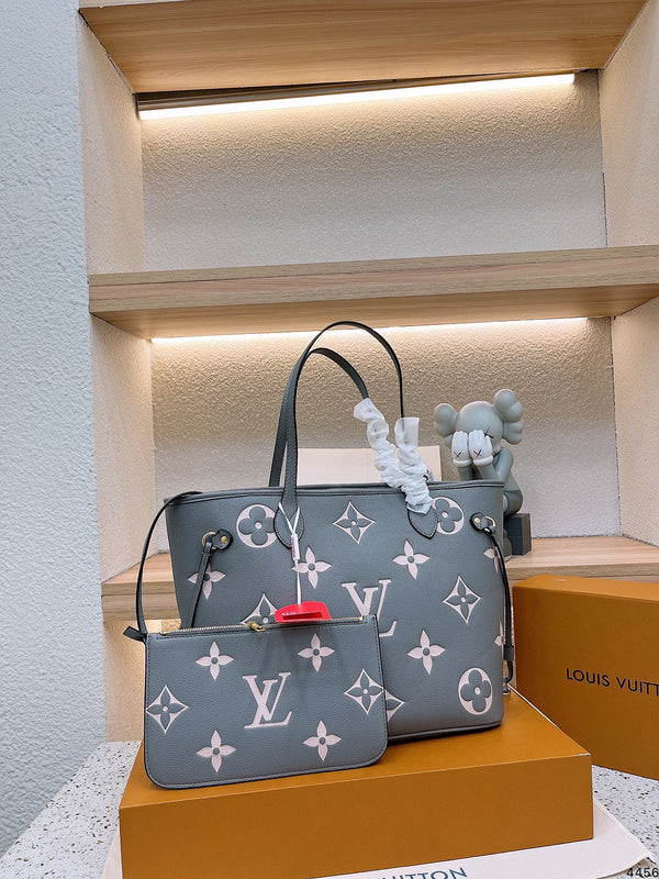 Franco Shops - Louis Vuittons - 15121