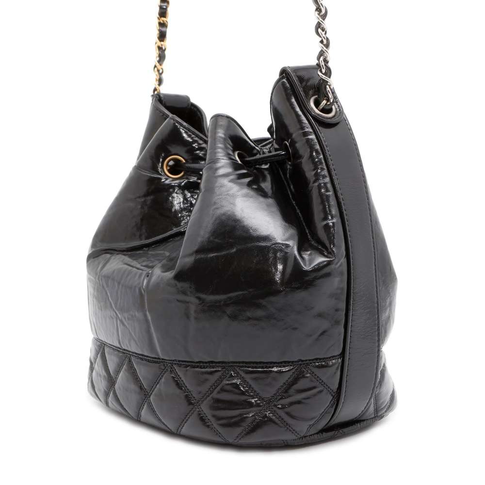 CHANEL CC Logo Drawstring BagChainShoulder Bag Black AS1877 Shiny Aged Calf Leather