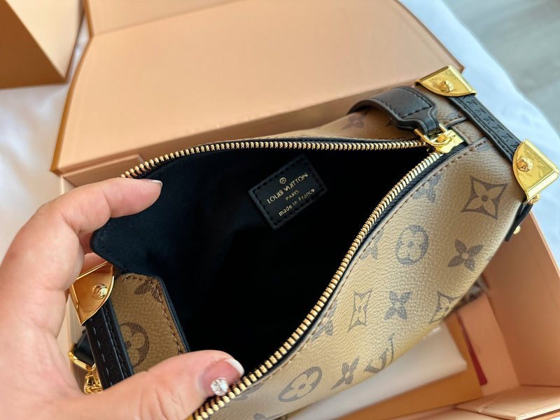 Franco Shops - Louis Vuittons - 15114