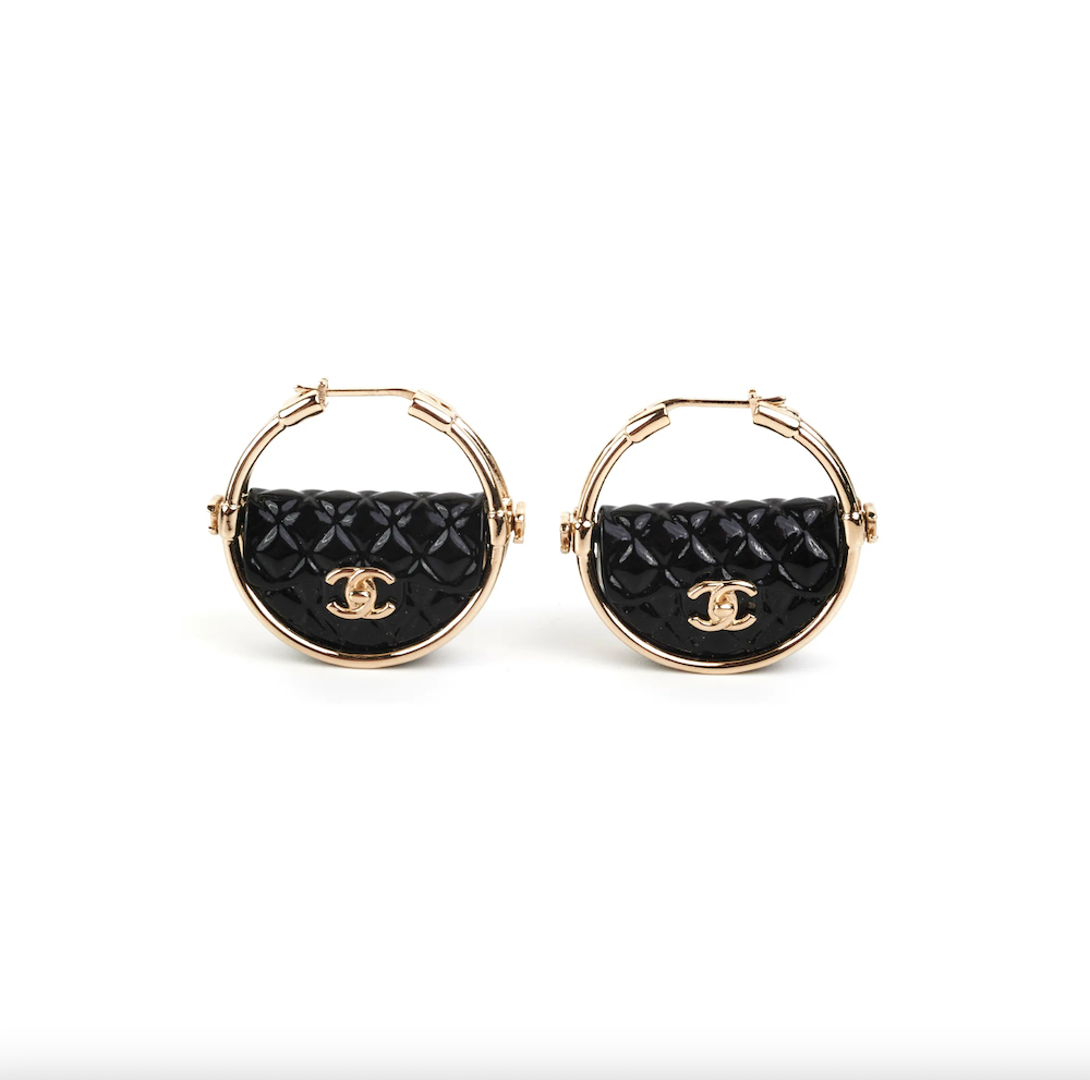 CHANEL CC CRUISE COLLECTION QUILTED FLAP BAG HOOP EARRINGS