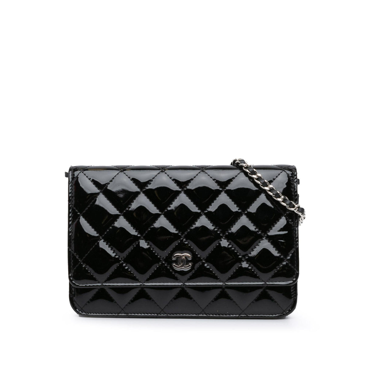 Chanel CC Quilted Patent Wallet On Chain (SHG-8sYTvO)