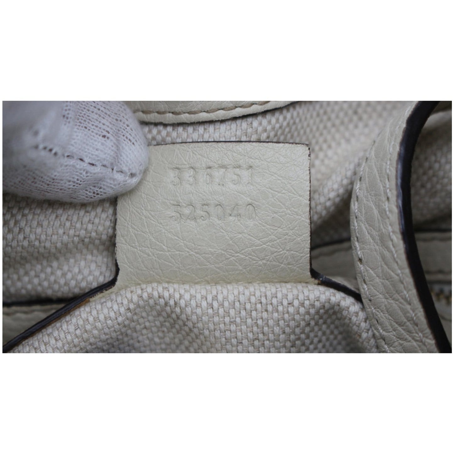 GUCCI Soho Small Pebbled Leather Shoulder Bag White 336751