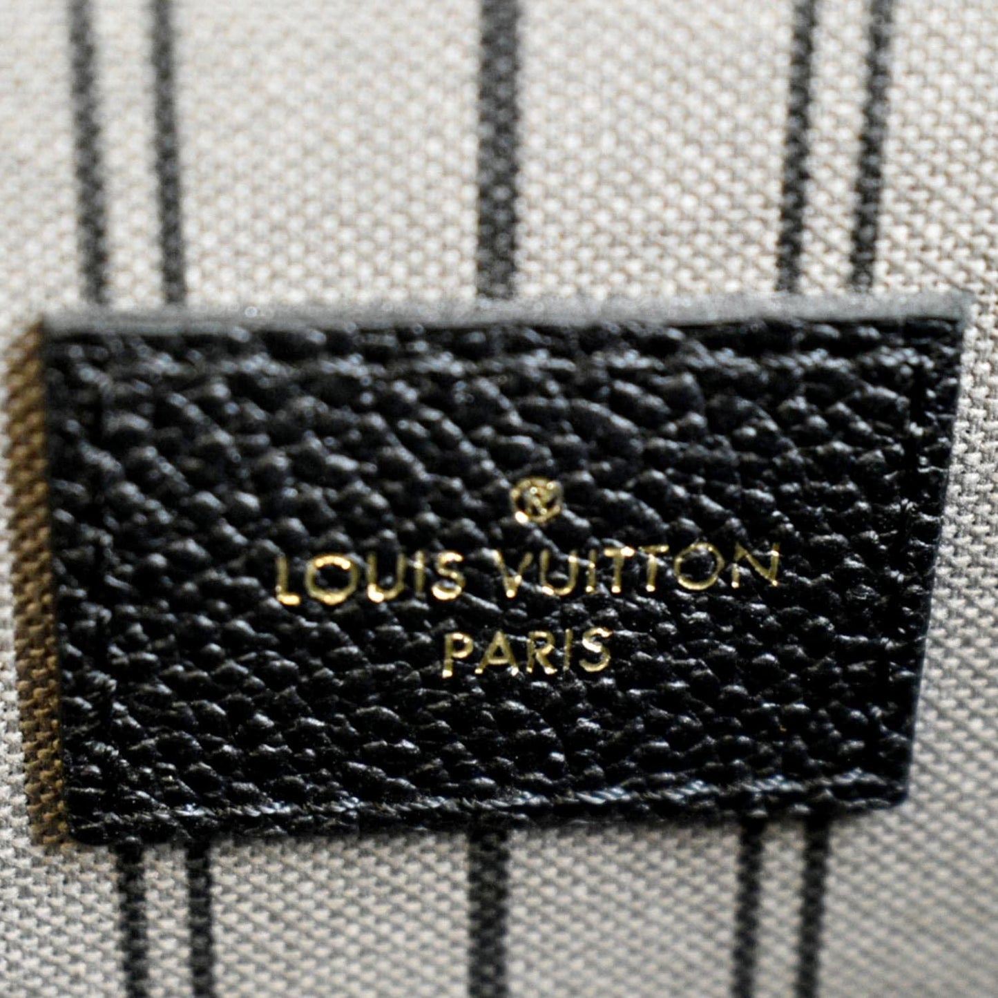 LOUIS VUITTON Metis Pochette Empreinte Leather Crossbody Bag Black