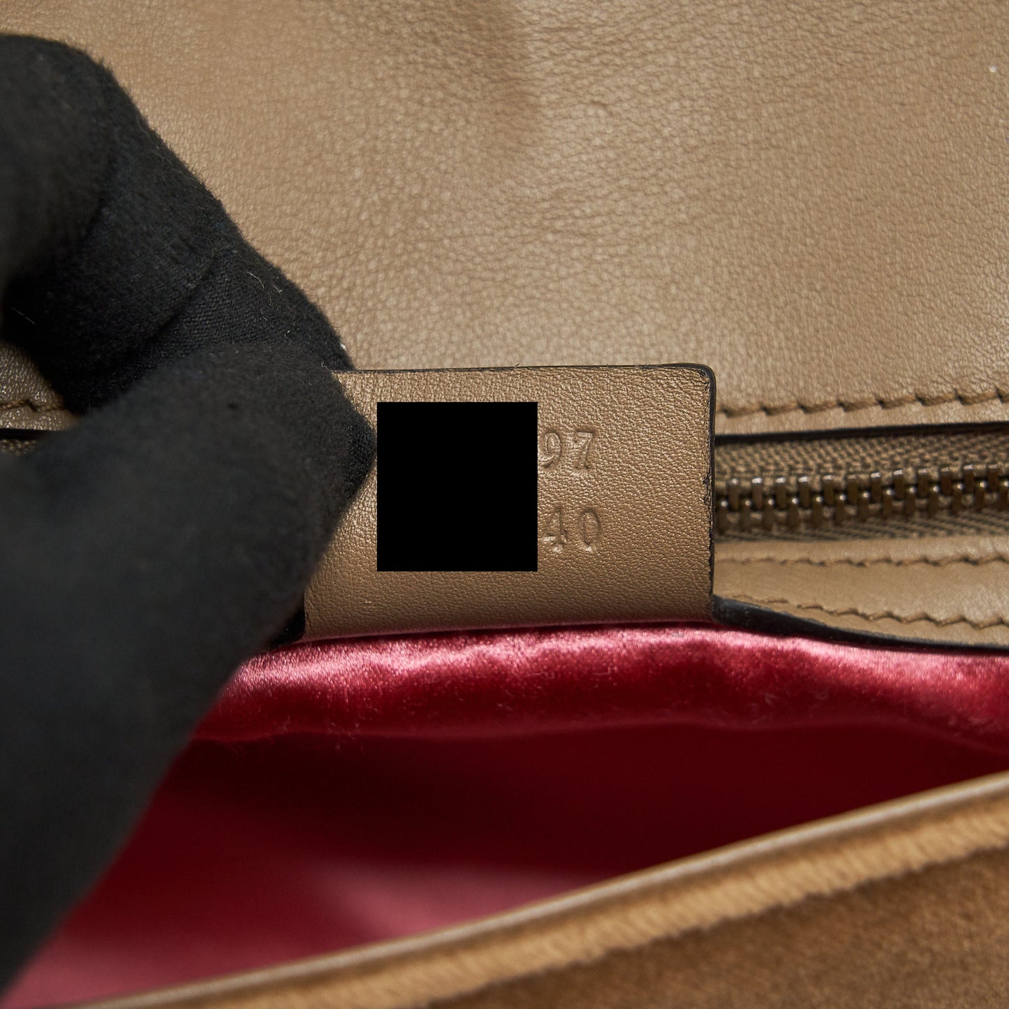 Gucci Marmont bag velvet gold tan