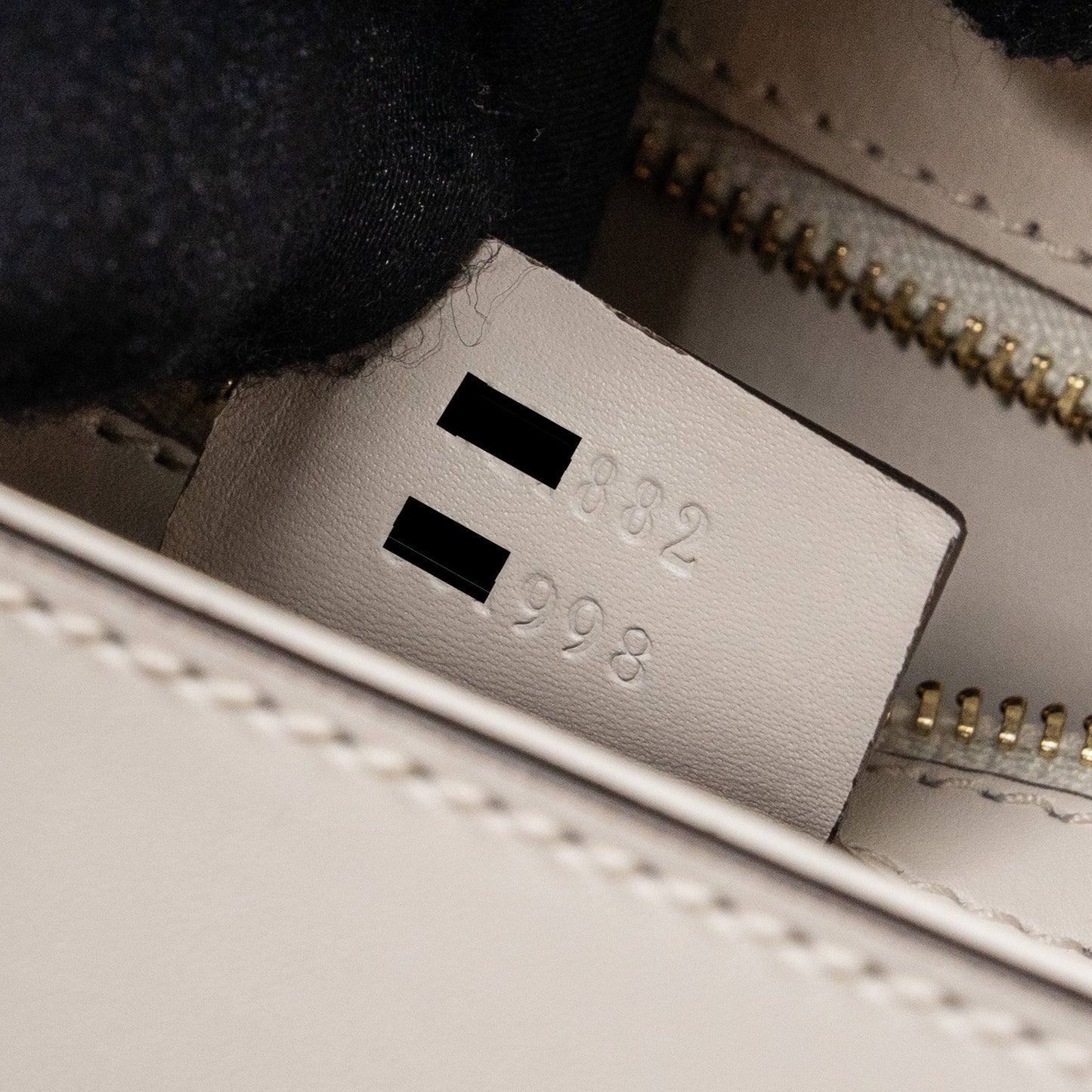Gucci Sylvie Shoulder Bag Calfskin White
