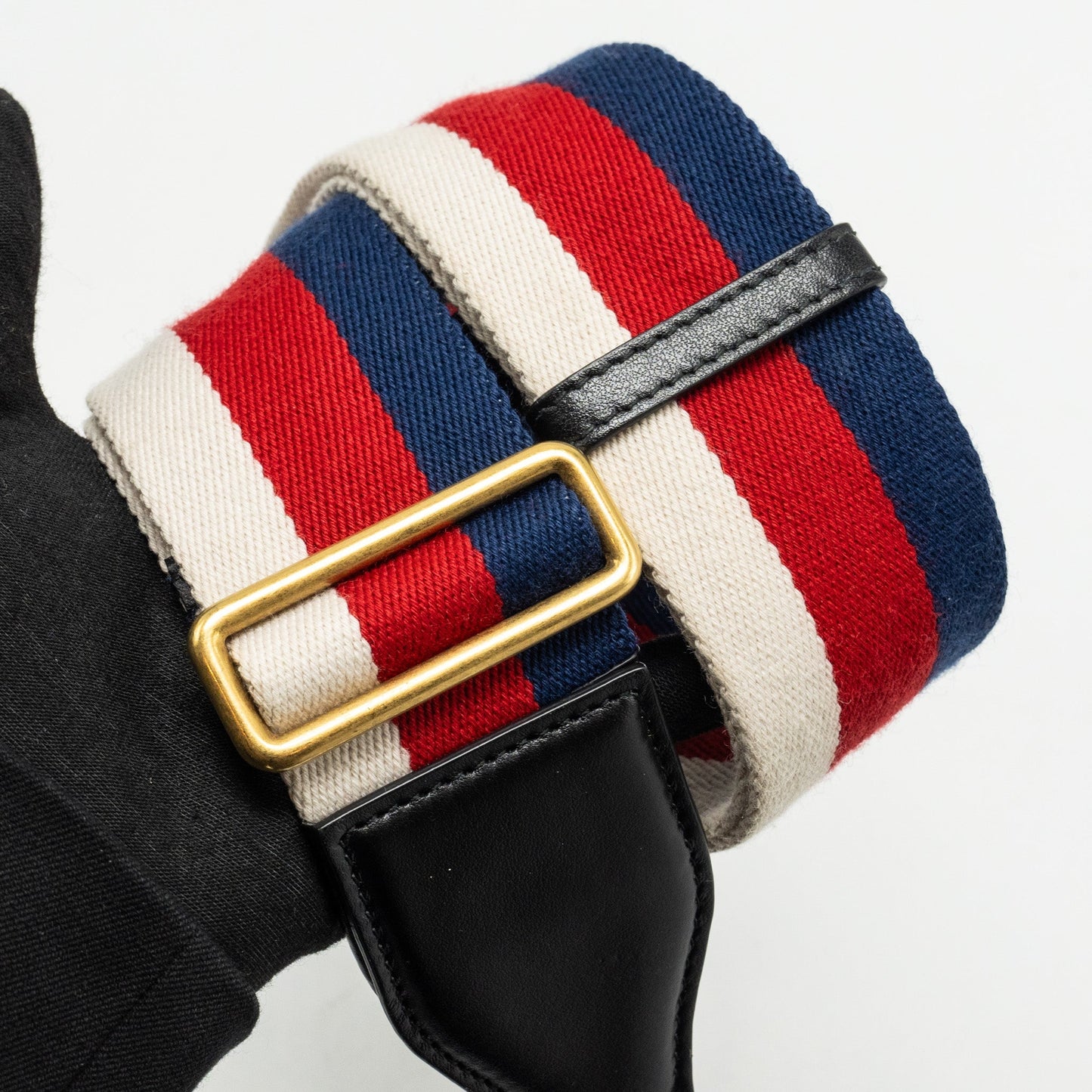 Gucci GG Marmont Zip Around Top handle camera bag calfskin black