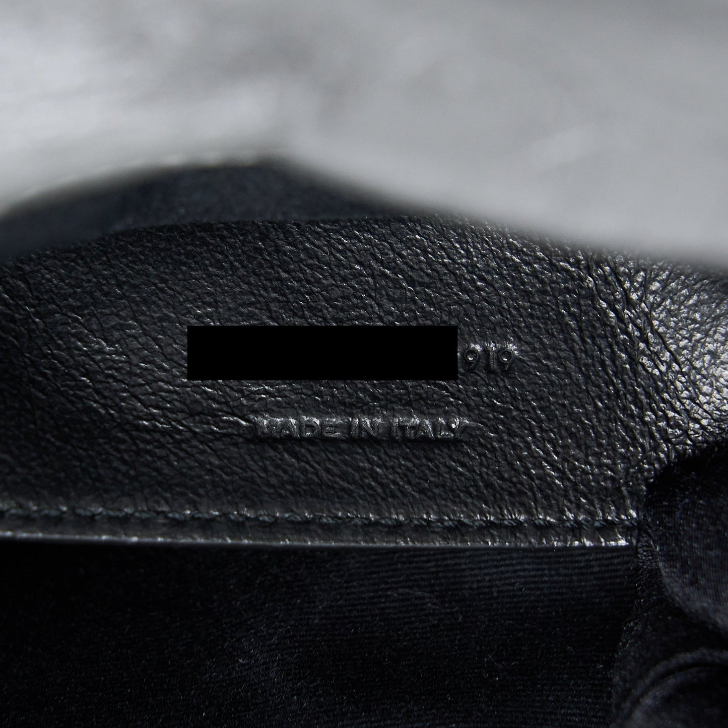 Saint Laurent/YSL Niki Baby Dark Grey With Grey Hardware