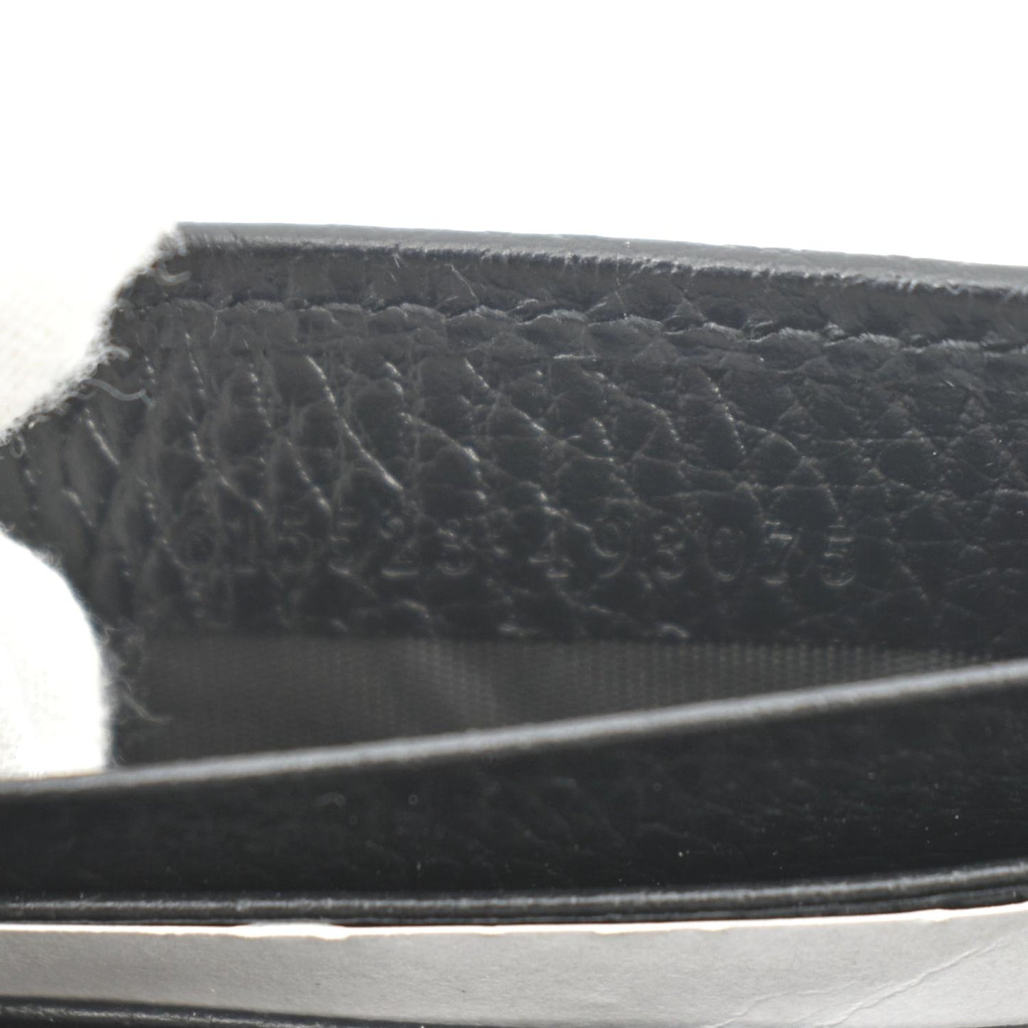 GUCCI GG Interlocking Pebbled Leather Crossbody Bag Black 615523