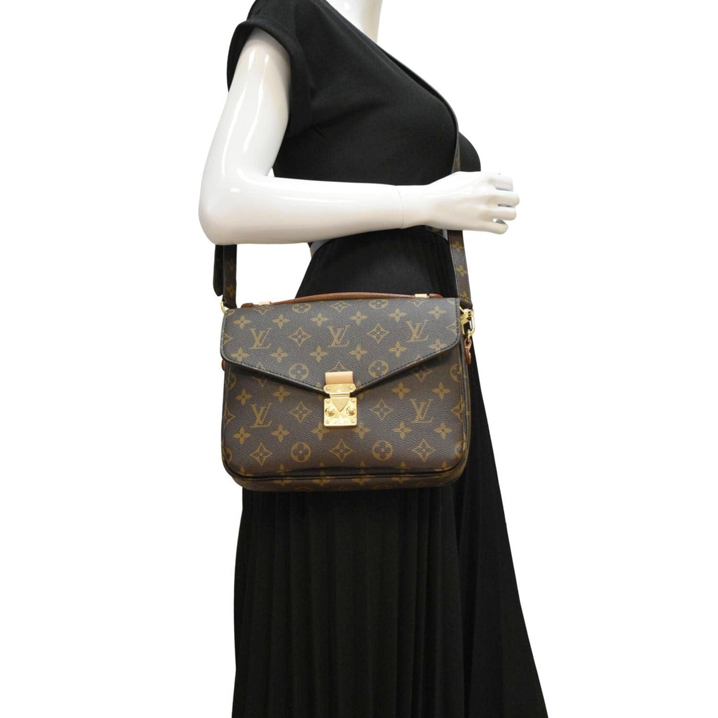 LOUIS VUITTON Metis Pochette Monogram Canvas Crossbody Bag Brown
