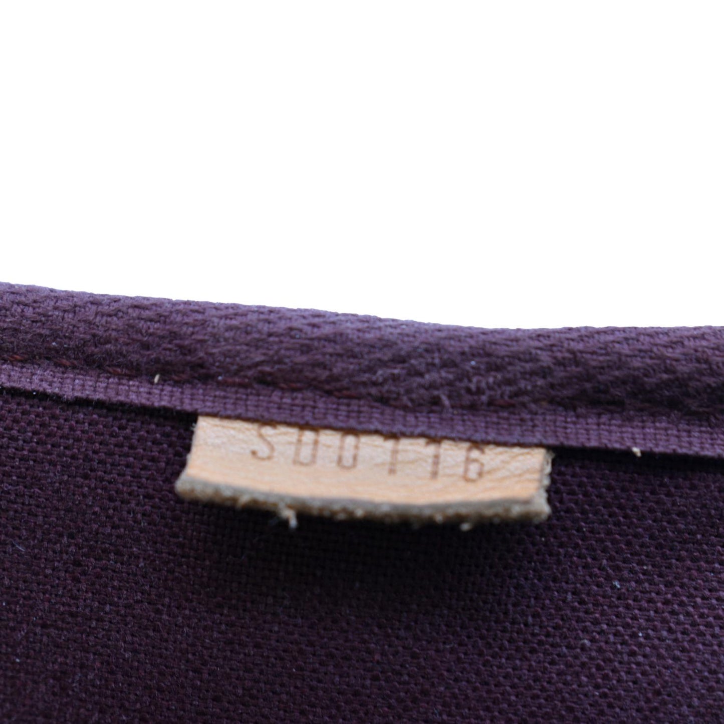 LOUIS VUITTON Favorite MM Monogram Canvas Crossbody Bag Brown
