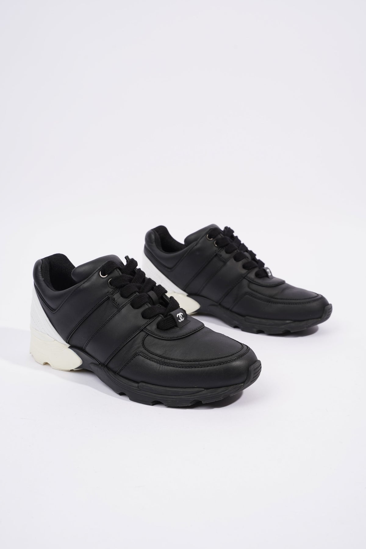 Chanel CC Logo Sneaker Black White Leather EU 37 UK 4