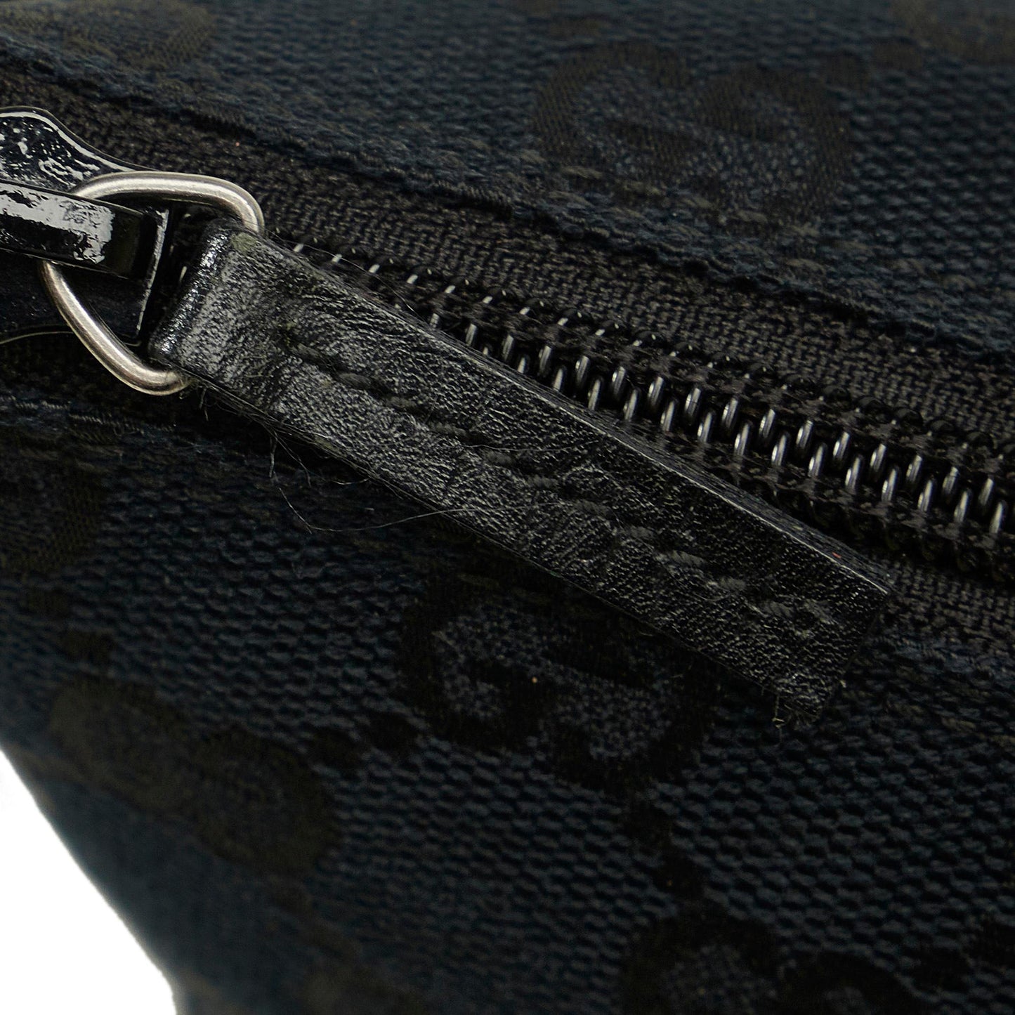 Gucci GG Canvas Web Boat Pochette (SHG-hSS1sG)