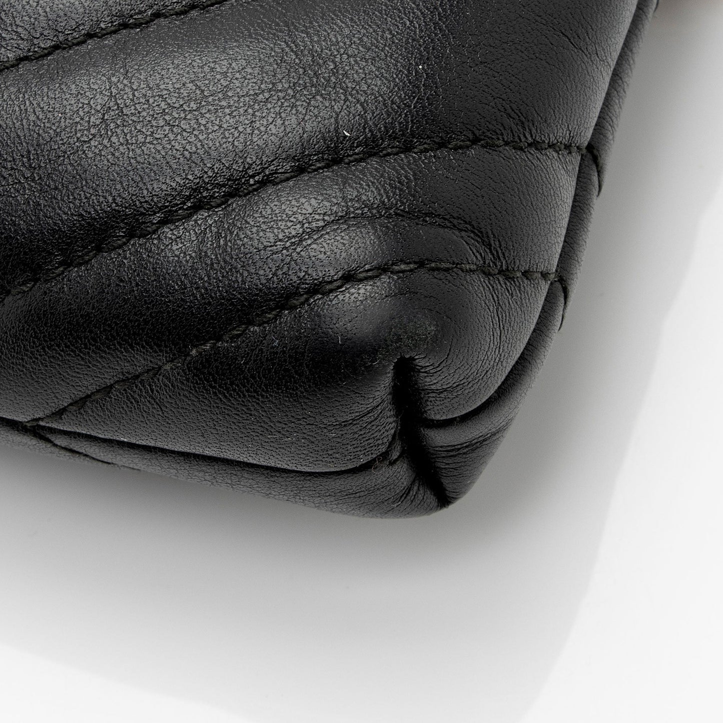 Gucci Matelasse Leather GG Marmont Mini Chain Bag (SHF-CwKDsc)