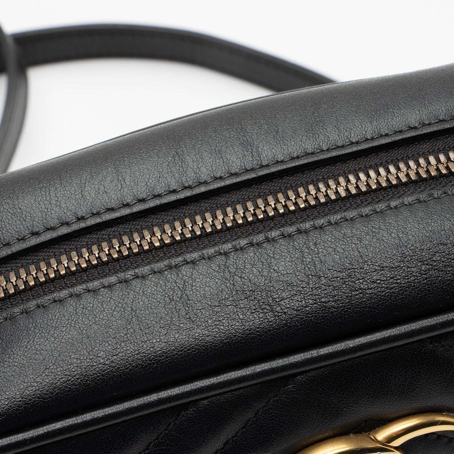 Gucci Matelasse Leather GG Marmont Small Shoulder Bag (SHF-Abtg9L)