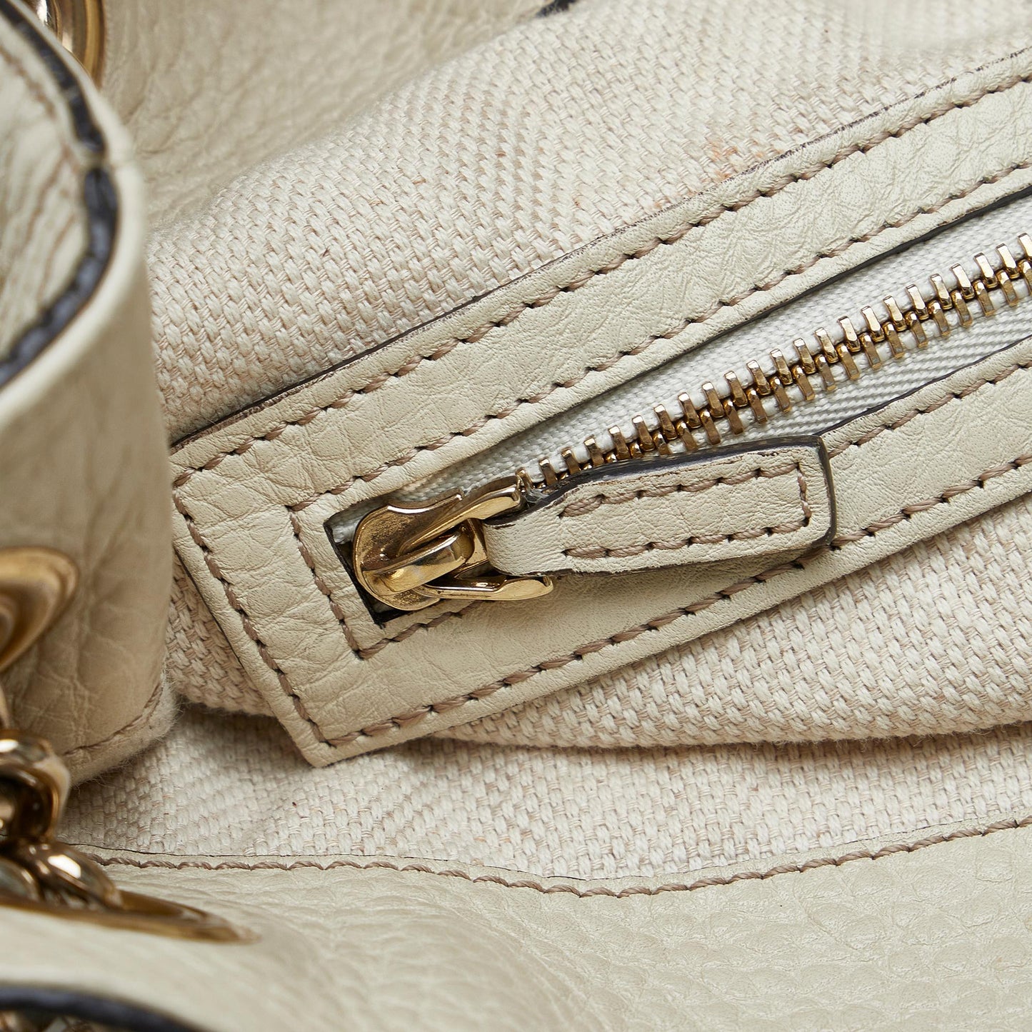 Gucci Soho Chain (SHG-UpYeXp)