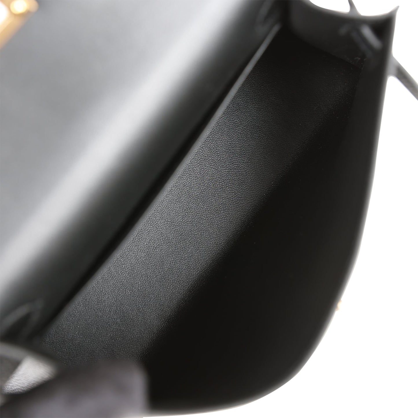 Hermes Kelly 20 Sellier Black Epsom Gold Hardware