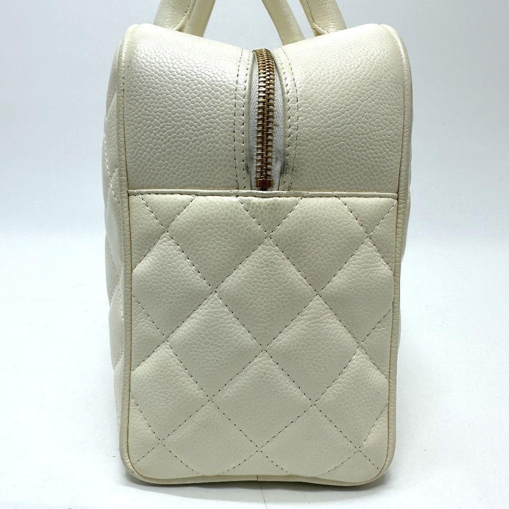 Chanel 30 White Elegant Handbag 3