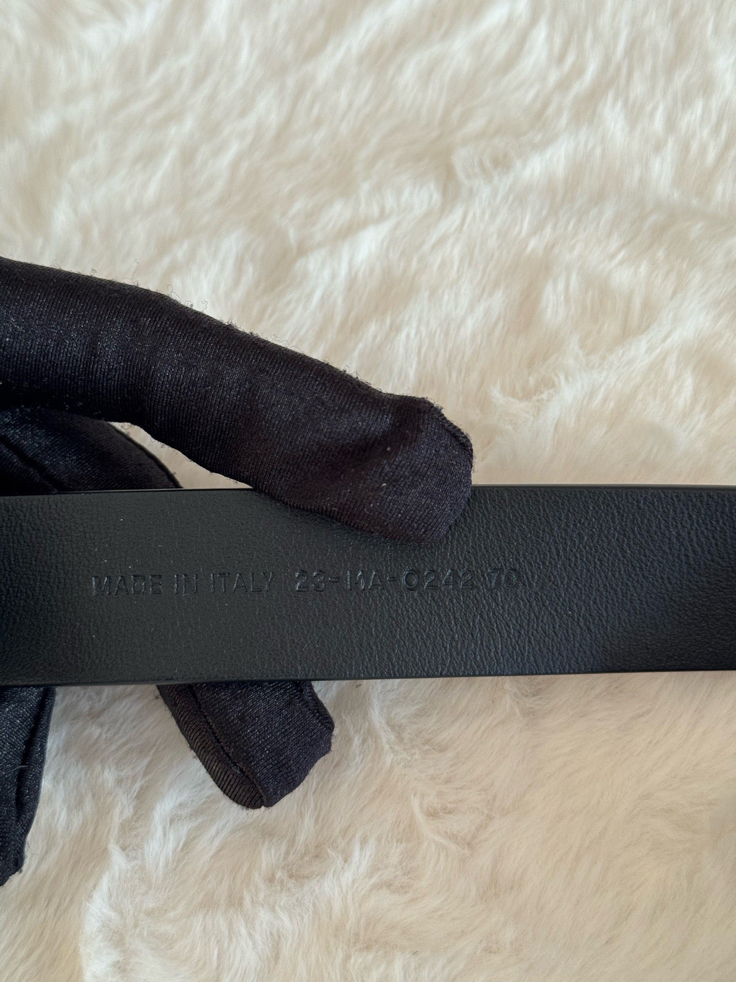 Pre-owned Certified Dior Montaigne 30 Belt Black Calfskin with Golden Crystal Hardware, Size 70, 2022, w/ box