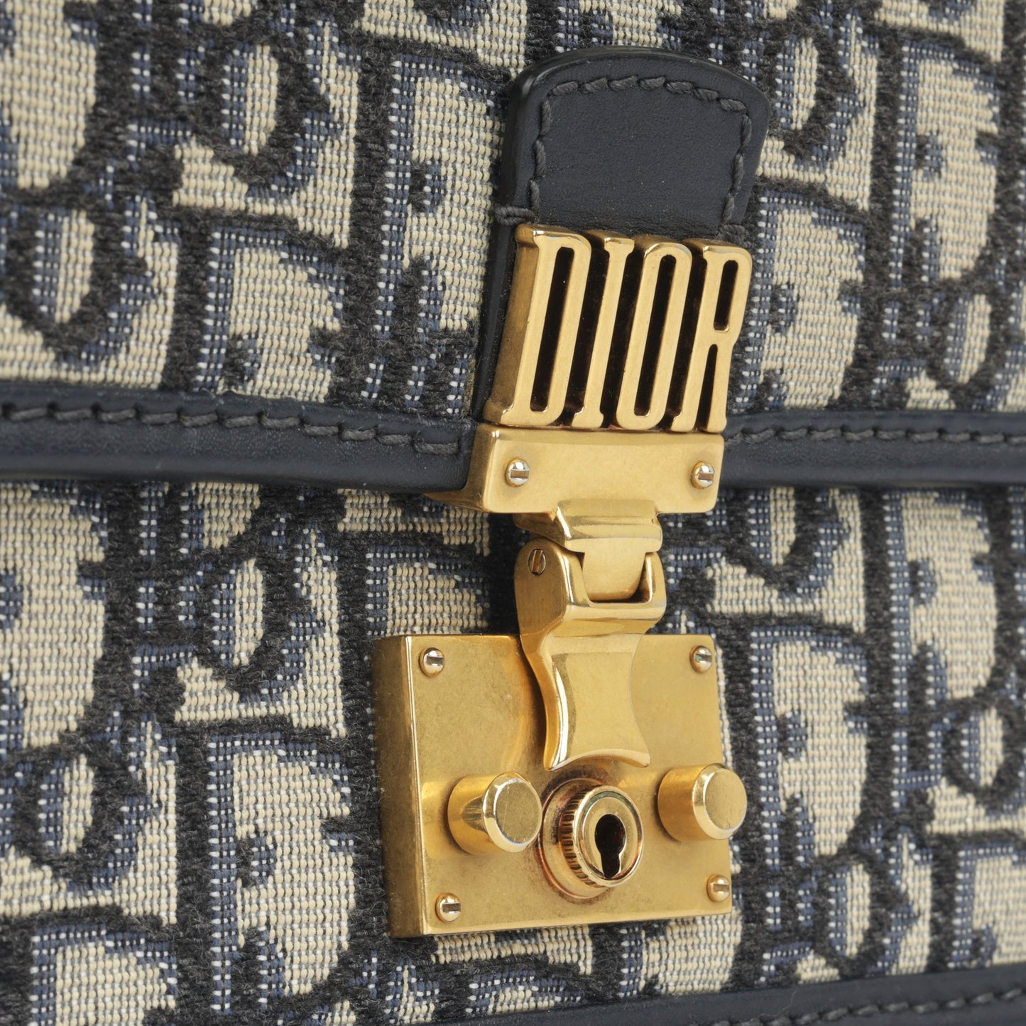 Christian Dior Dioraddict Wallet on Chain