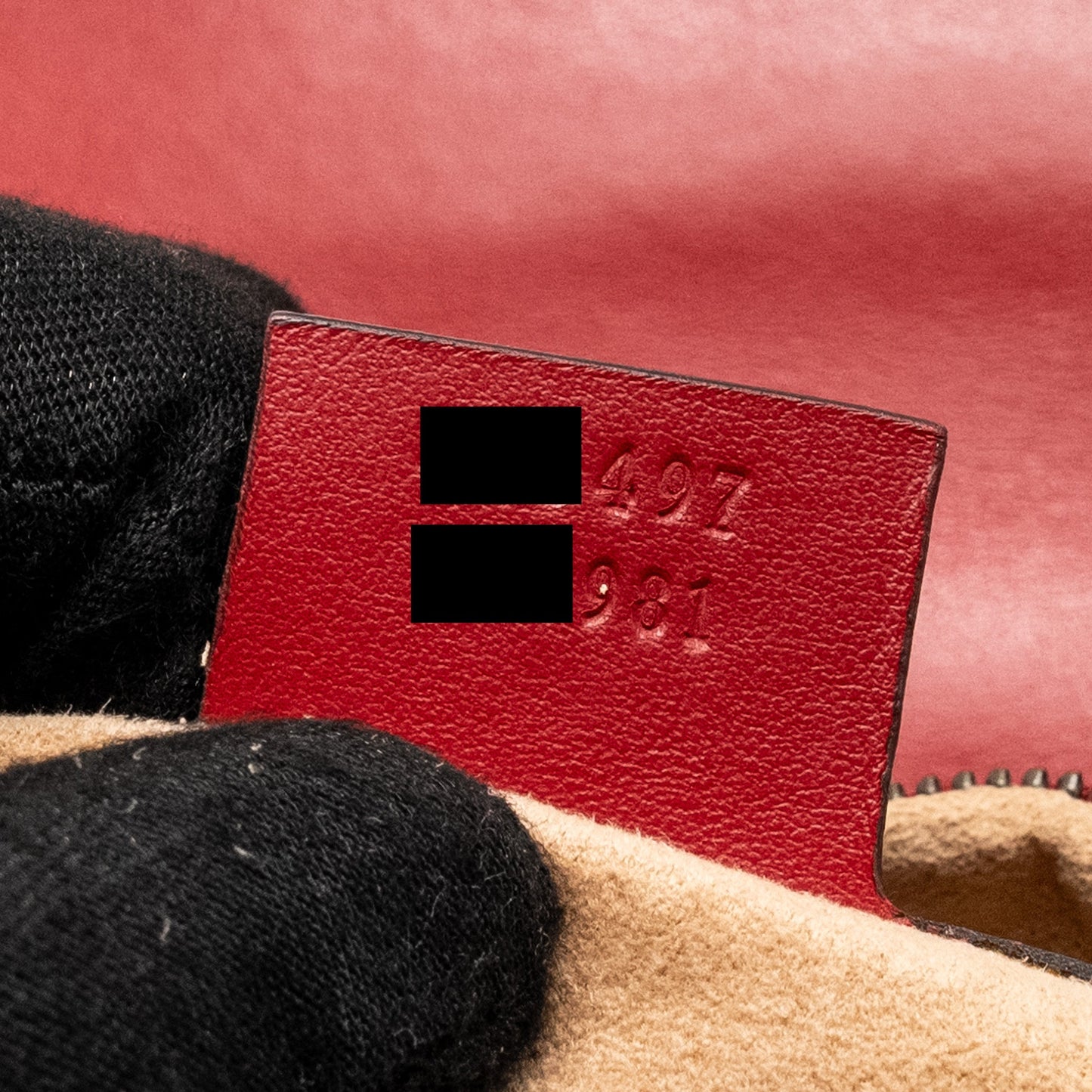Gucci Small GG Marmont Bag Calfskin Red Brushed
