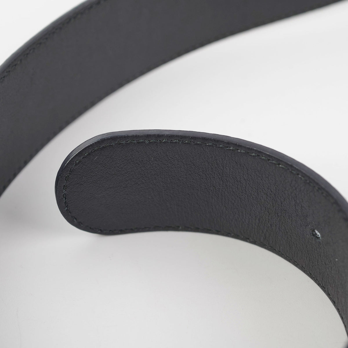 ITEM 16 - Gucci Marmont Belt Black Size 80
