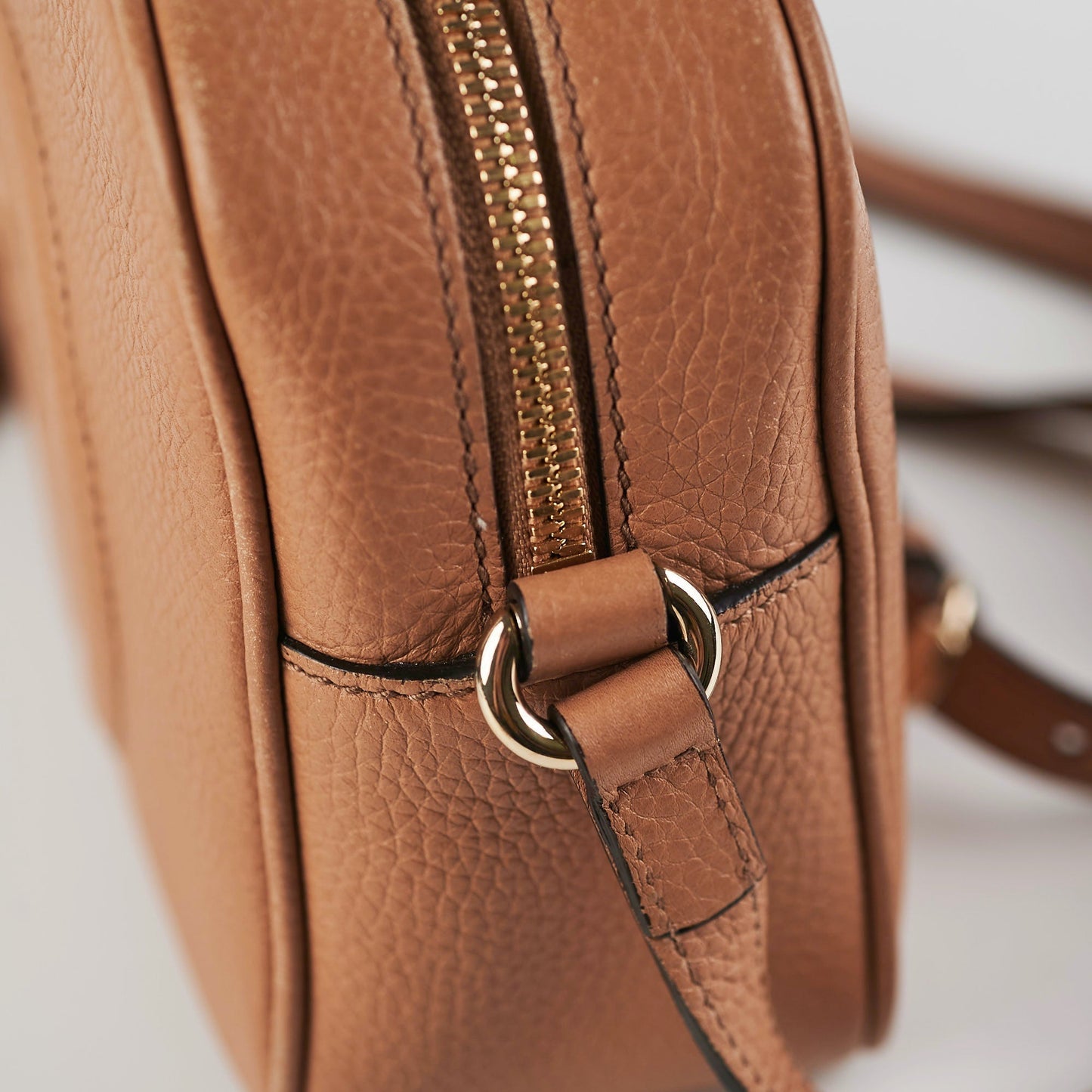 Gucci Sac Disco Camera Bag Small Beige