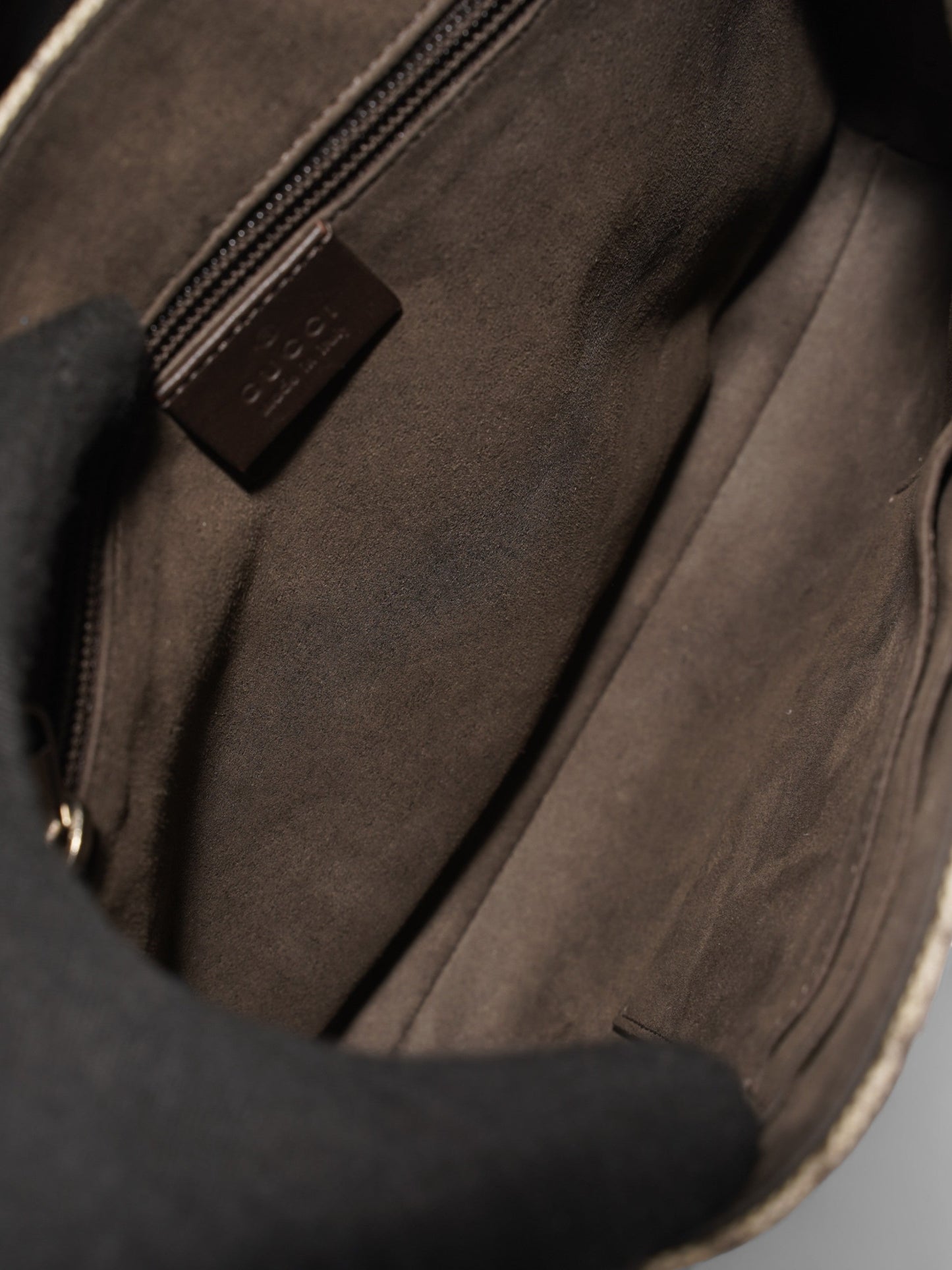 Gucci Classic Flap Beige And Ebony GG Supreme / Brown Coated Canvas