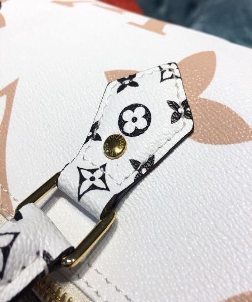 Louis Vuitton Speedy Bandouliere 30 Monogram Geant White