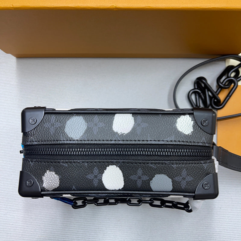 Franco Shops - Louis Vuittons - 10131